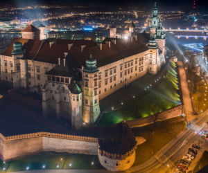 Kraków niczym Las Vegas. Takich zdjęć nocnego miasta jeszcze nie widziałeś!