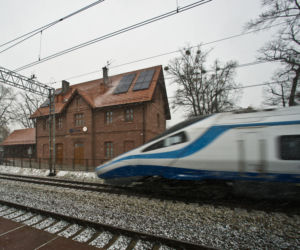 Zabytkowy dworzec w Suszu już otwarty po modernizacji. Zobacz, jak wygląda! [ZDJĘCIA]