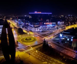 Rzeszów z drona nocą