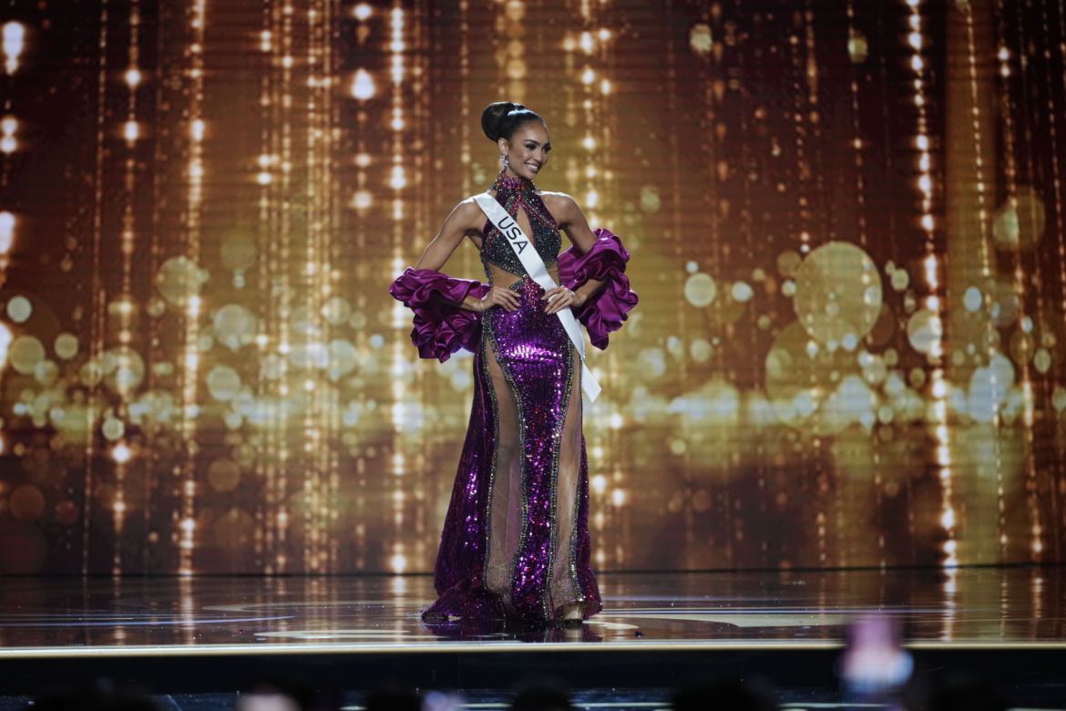 Miss Universe wybrana, to prawdziwa piękność. W tle skandal z rosyjską reprezentantką!
