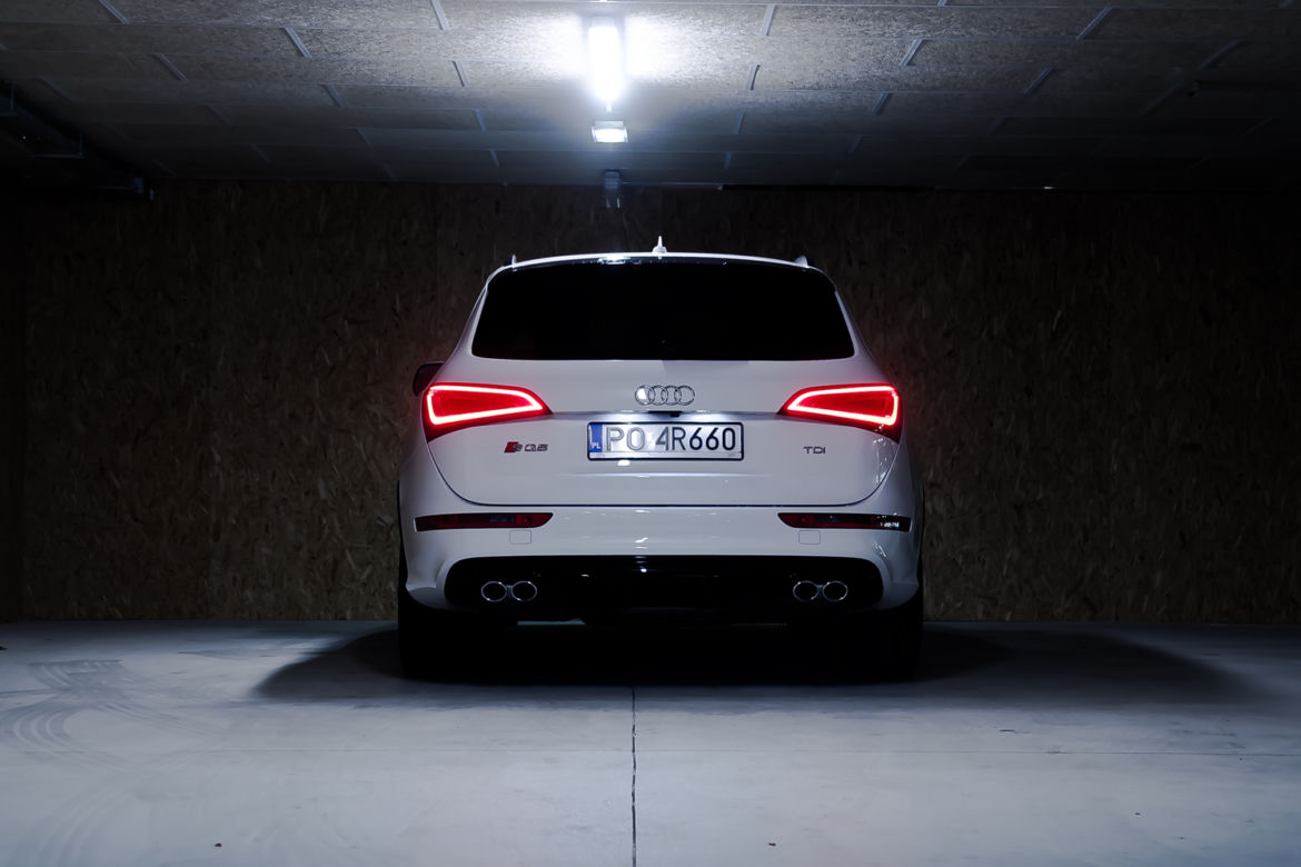 Audi SQ5 plus 3.0 V6 TDI quattro