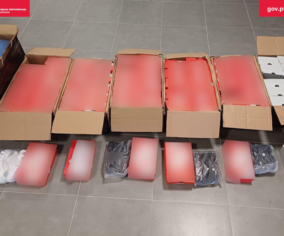 KAS przejęła podrabiane buty