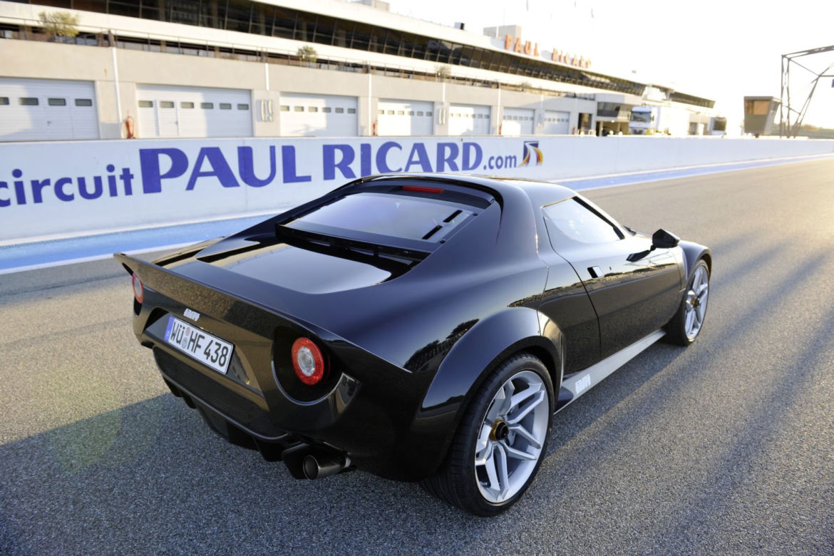 Nowy Stratos