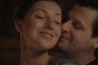 M jak miłość, odcinek 1930: Natalka (Dominika Suchecka), Adam Karski (Patryk Szwichtenberg)