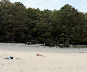 Ruina na plaży czyli zabytkowe kąpielisko Morskie Oko w Kołobrzegu