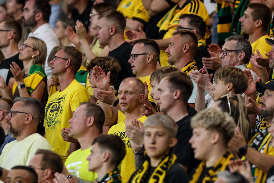 Zdjęcia kibiców z meczu GKS Katowice - MSK Żilina