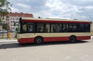 „Gość” w taborze MZK w Lesznie. Miejski przewoźnik wypożyczył autobus z innego miasta