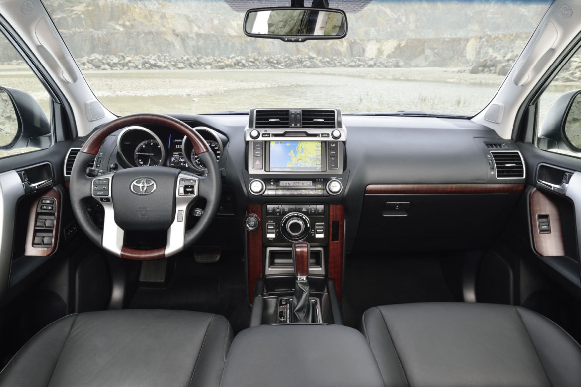 Nowa Toyota Land Cruiser 2014
