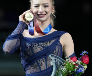 Amber Glenn zdobyła złoto dla USA, musiała zrezygnowac z mediów przez fanatyków Trumpa