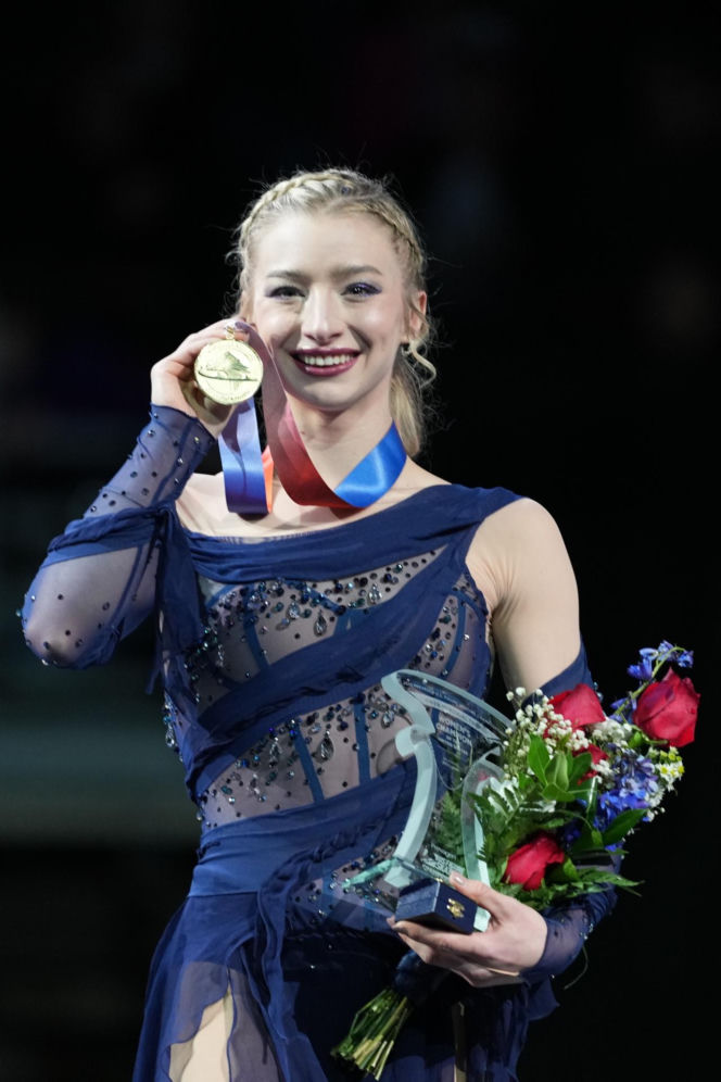 Amber Glenn zdobyła złoto dla USA, musiała zrezygnowac z mediów przez fanatyków Trumpa