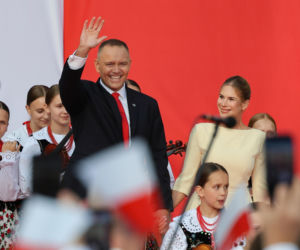 Tak Marta Nawrocka wystroiła się na rocznicę zaprzysiężenia męża! Uwagę zwraca ozdoba na nadgarstku
