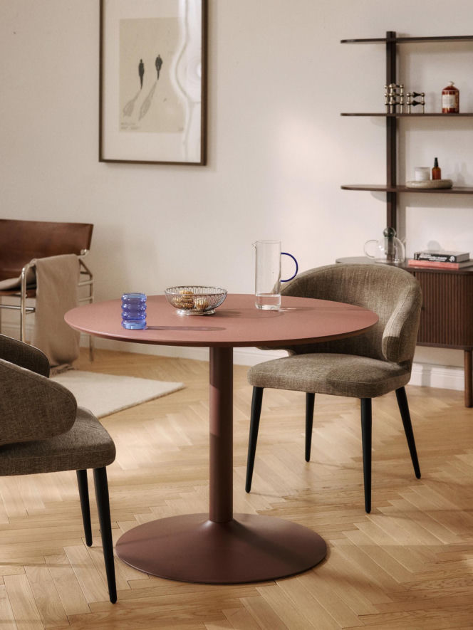 Jagodowe tony we wnętrzach