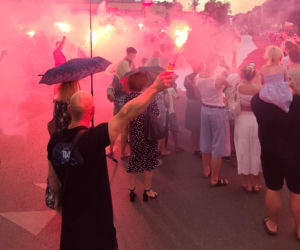 „Cześć i chwała bohaterom!”. Siedlczanie spotkali się w centrum miasta, by uczcić 82. rocznicę wybuchu Powstania Warszawskiego
