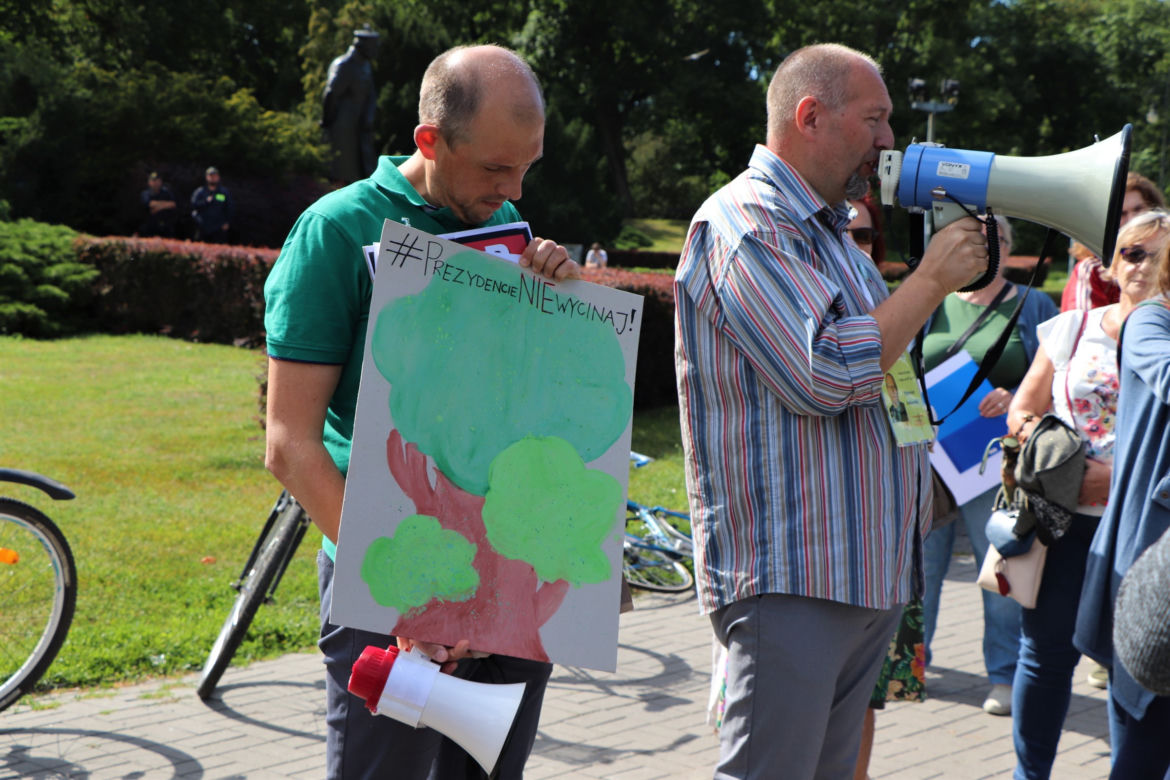 Wielki protest w Toruniu. Mieszkańcy mówią #stopBETONOZIE