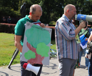 Wielki protest w Toruniu. Mieszkańcy mówią #stopBETONOZIE