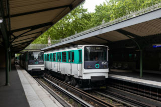 Blackout w Paryżu. Część miasta bez prądu. Metro wstrzymane, stanęły też pociągi