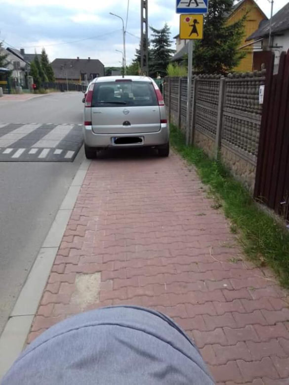 Mistrzowie Parkowania ze Starachowic i okolic. Musicie to zobaczyć