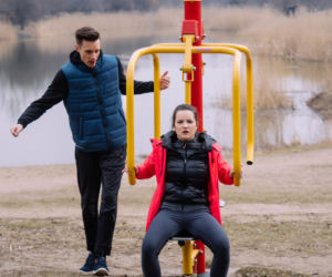 Na Wspólnej odc. 3298. Darek Żbik (Michał Mikołajczak), Kasia (Julia Chatys)