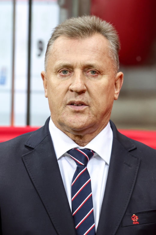 Cezary Kulesza i jego nowa fryzura