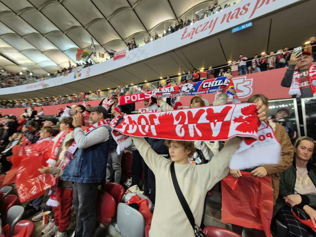 Kibice na meczu Polska - Rumunia. Znajdź się na zdjęciach z Narodowego!