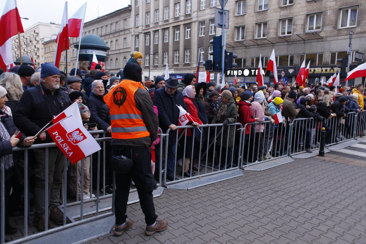Marsz Niepodległości 2023 Warszawa. ZDJĘCIA. Tak stolica wygląda 11 listopada! GALERIA cz. 1