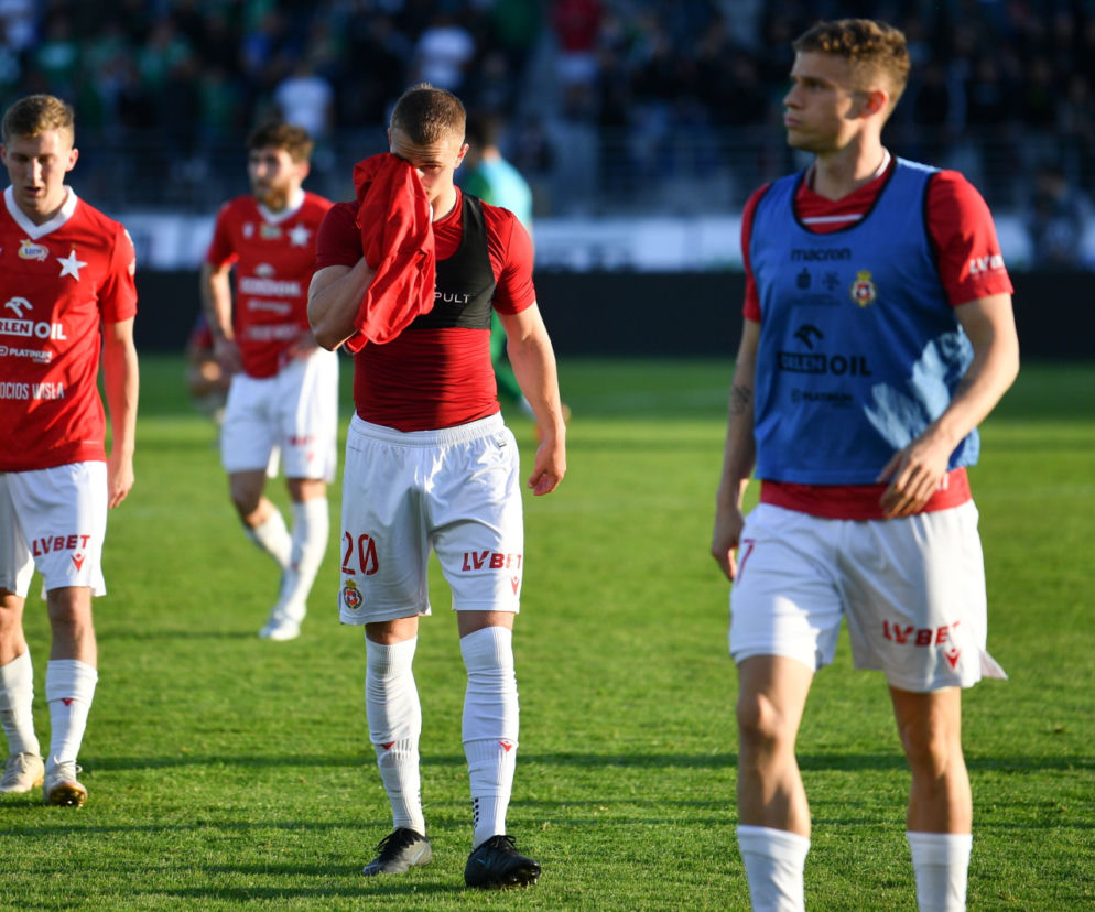 Wisła Kraków spada do 1. ligi po ponad 20 latach