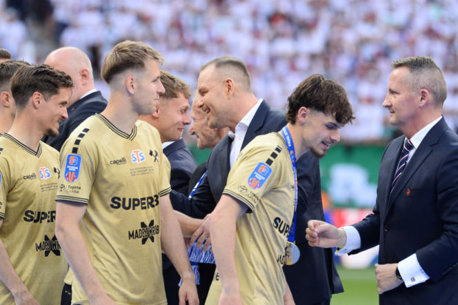 Karol Nawrocki i ceremonia po finale Pucharu Polski