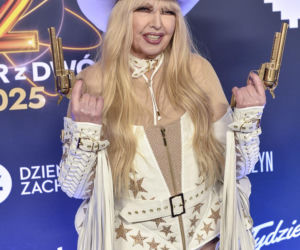 Stylizacje, o których mówi cała Polska. Gołe uda i niesforne frędzle zahipnotyzowały publiczność