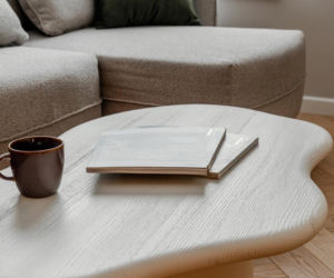 Mieszkanie w kolorach szałwiowej zieleni i ciepłej terakoty