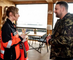 Na sygnale odc. 312. Basia Wszołek (Anna Wysocka-Jaworska), Adam (Konrad Darocha)