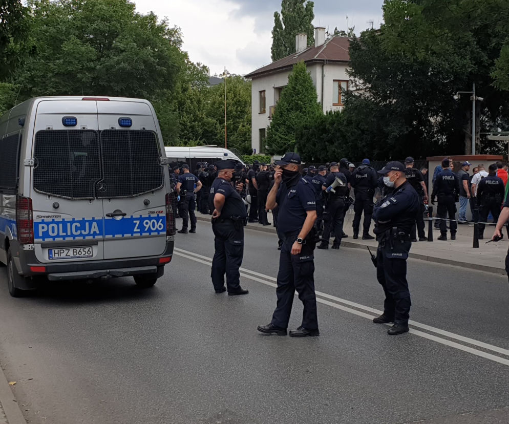 Manifestacja pod ambasadą Azerbejdżanu