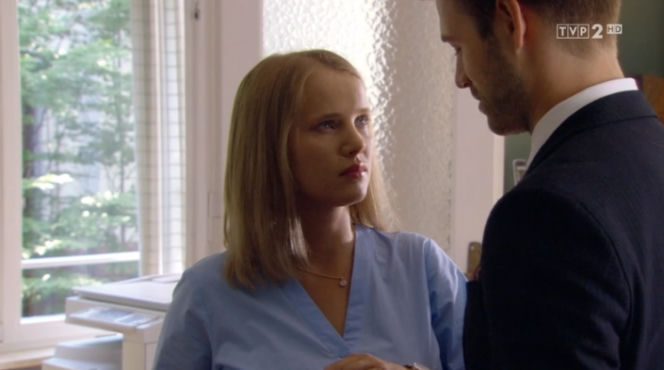 O mnie się nie martw 5 odc 1, Paweł Radecki (Marcin Korcz), Iga (Joanna Kulig)