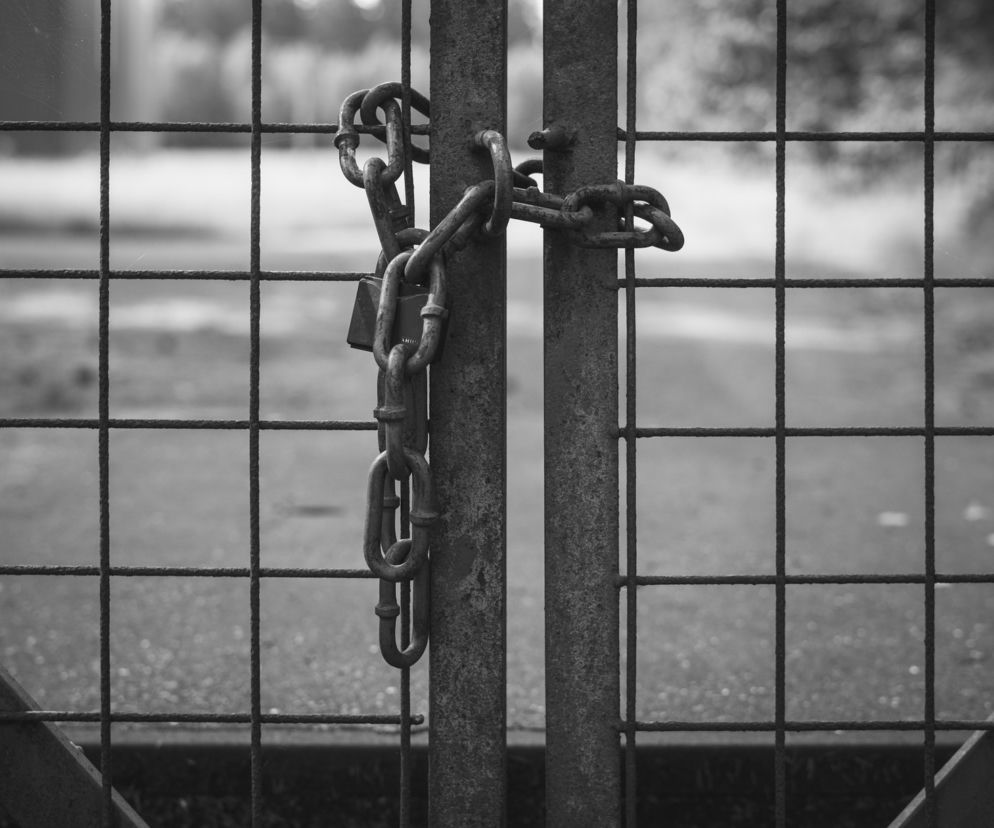 Tarnów. Roman Ciepiela UDERZA w rząd! Chodzi o zamknięte cmentarze