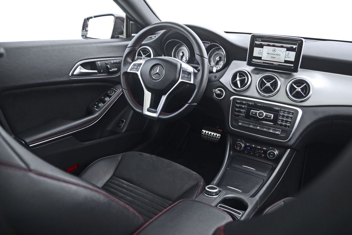 Mercedes-Benz CLA250 4Matic Sport