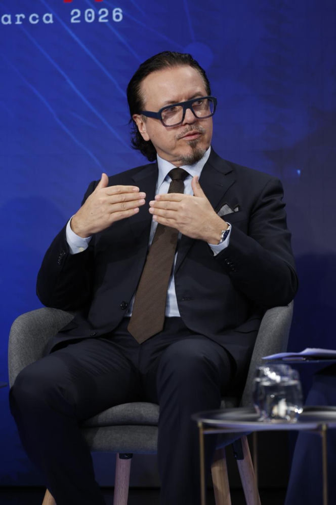 Debata local content