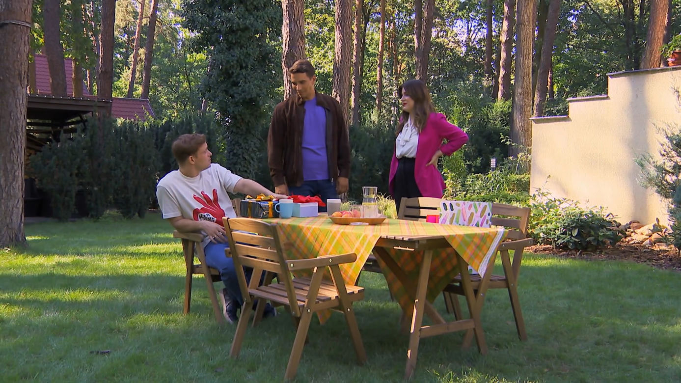 Barwy szczęścia, odc. 2768: Tomasz Kępski (Jakub Sokołowski), Hubert (Marek Molak), Agata (Natalia Zambrzycka) 