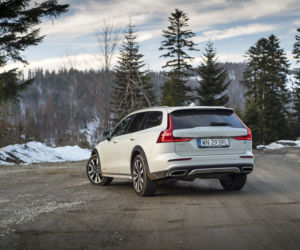 Volvo V60 Cross Country D4 190 KM AWD