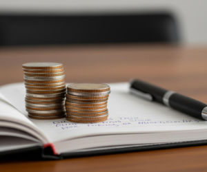 Marta Nawrocka otrzyma trzynastą emeryturę. Jaka kwota trafi na jej konto?