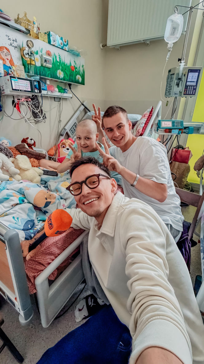 Mati Fuczyło i Łatwogang w szpitalu z Mają