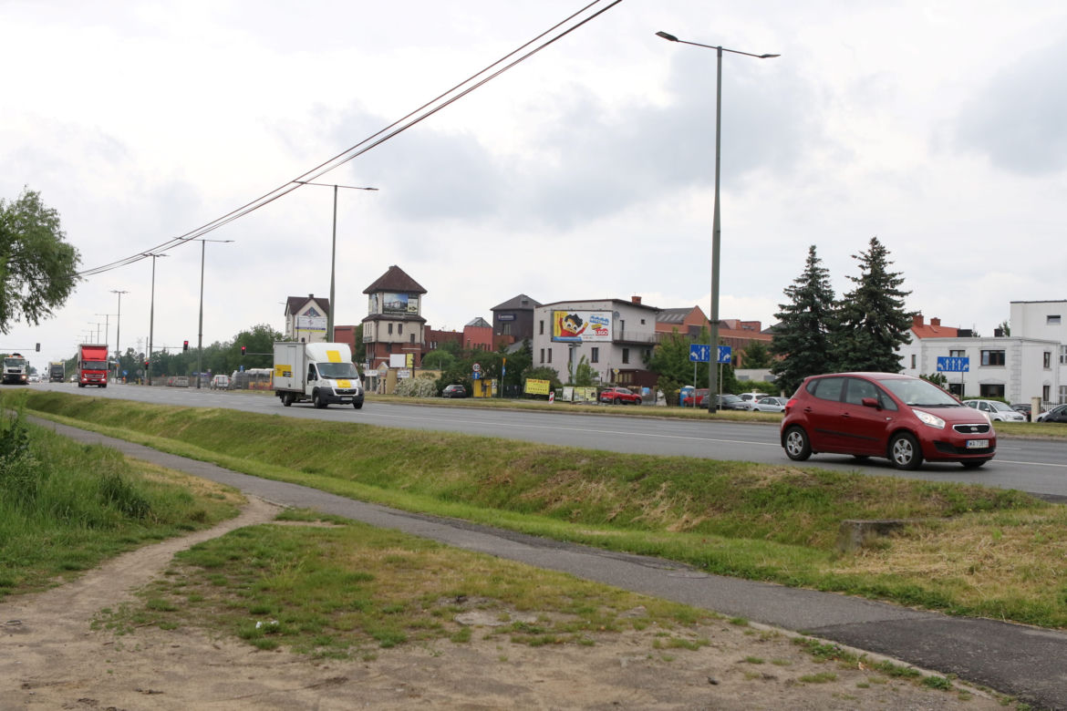 Nazewniczy absurd w Warszawie?! Kierowcy zgłupieją. Kurierzy będą wściekli