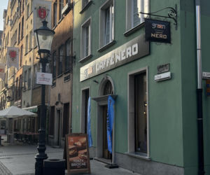 Nowa kawiarnia na mapie Gdańska. Green Caffè Nero postawiło na historię, rzemiosło i jesienne smaki