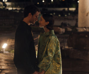 Emily podbija Rzym, a Alfie podyrwa Mindy.