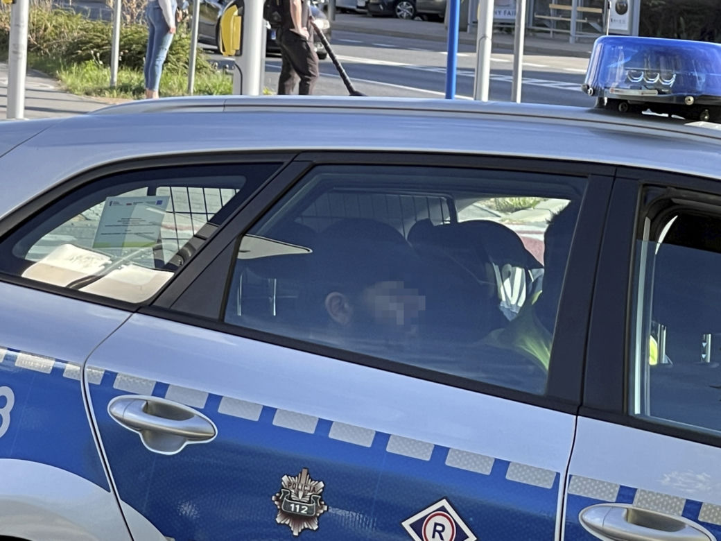 Makabra na Ursynowie. Kompletnie pijany kierowca staranował rowerzystę. Wydmuchał 4 promile!