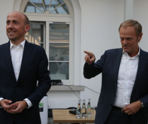Pilne spotkanie Tuska z politykami PO. Zabrakło Trzaskowskiego