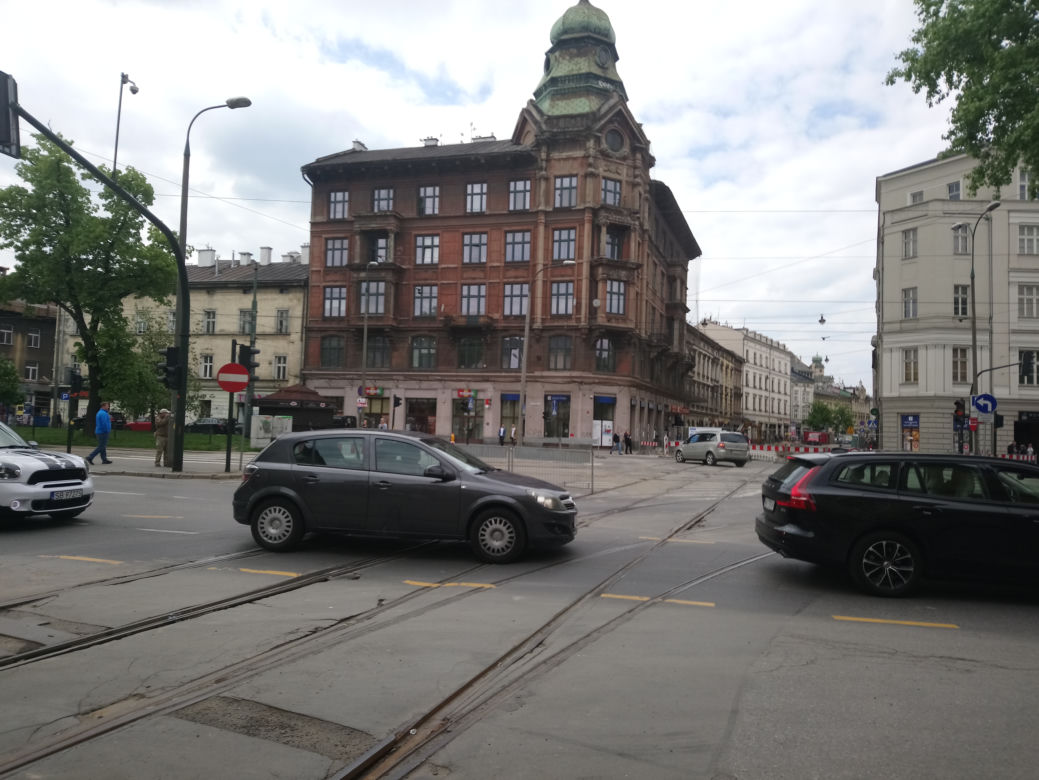Kraków: Zobacz jak postępują prace przy przebudowie ulicy Krakowskiej