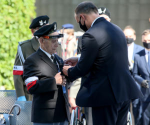  Powstańcy Warszawscy nagrodzeni przez prezydenta