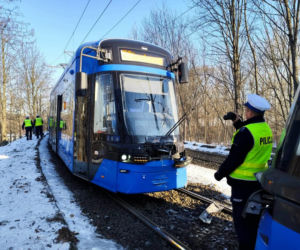 Kraksa tramwajów w Krakowie! Są ranni, utrudnienia komunikacyjne. Sprawdź zmienione trasy