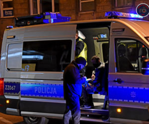 Pijak wjechał w autobus