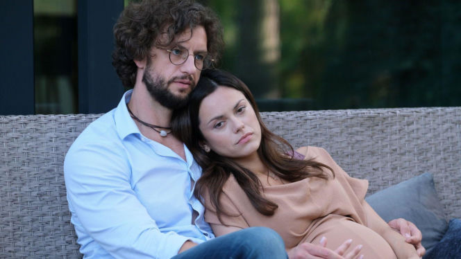 M jak miłość odc. 1909. Kasia (Paulina Lasota), Mariusz Sanocki (Mateusz Mosiewicz)