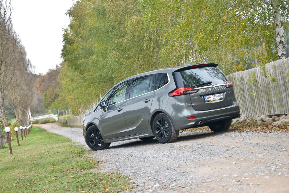 Opel Zafira